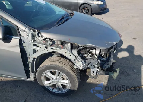 2017 Chevrolet Cruze Lt Auto из США, поврежденный, VIN 1G1BE5SM7H7251097